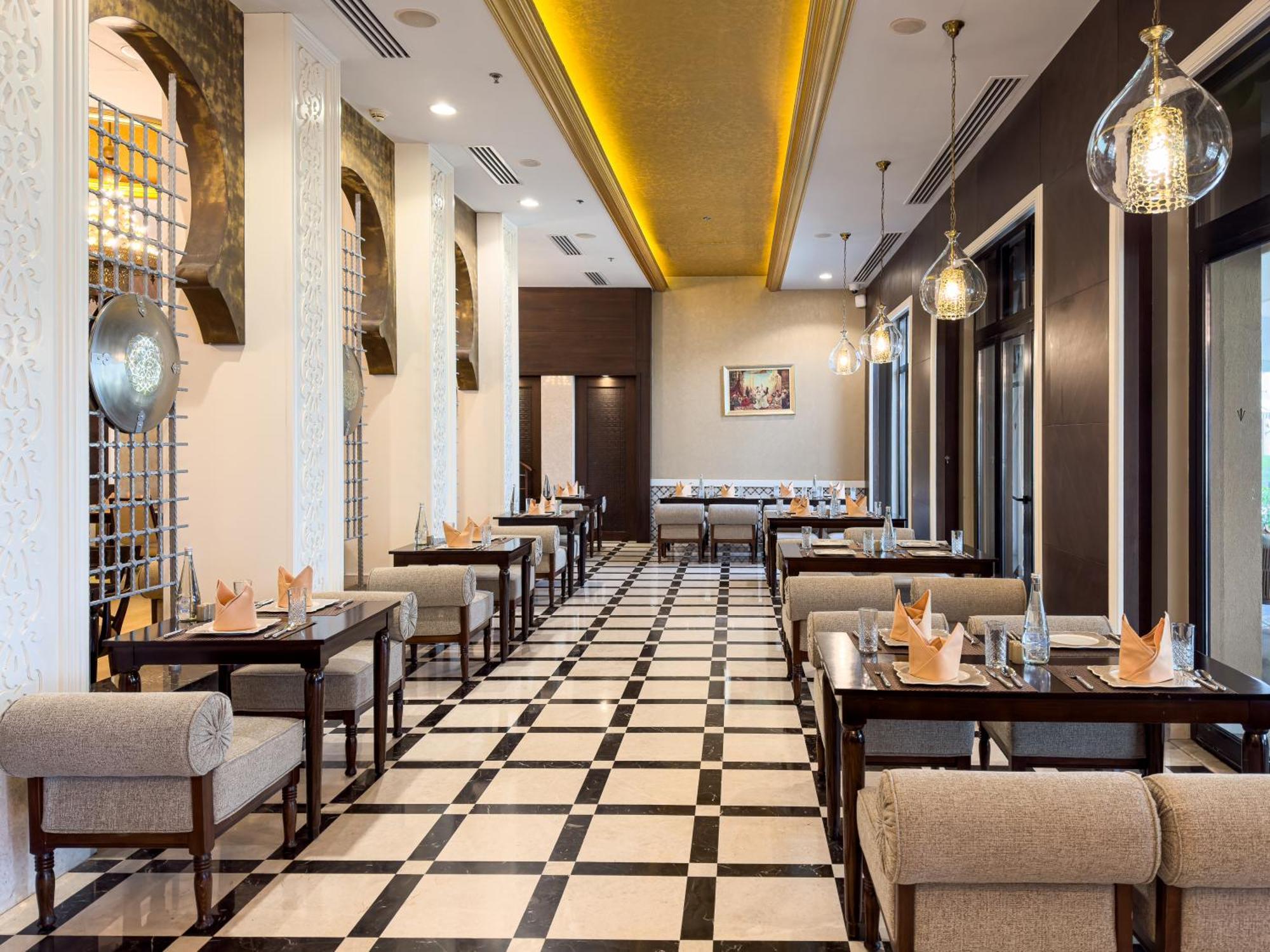 Rixos Bab Al Bahr Hotell Ras al-Khaimah Exteriör bild The restaurant