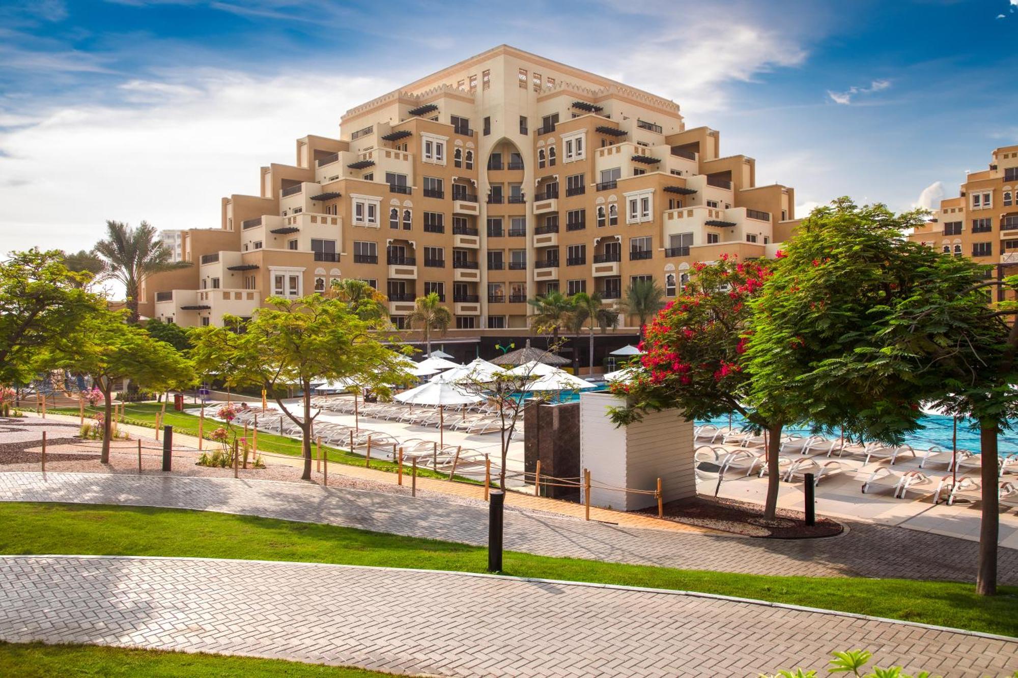 Rixos Bab Al Bahr Hotell Ras al-Khaimah Exteriör bild Residential buildings in Jumeirah Lakes Towers